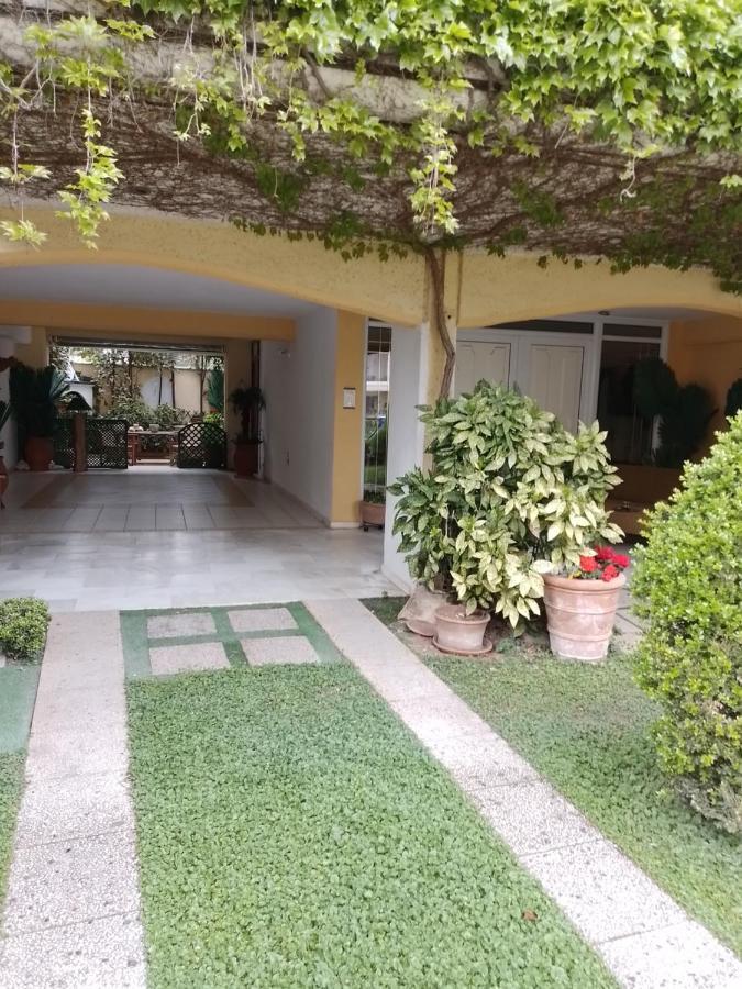 Apollonia Apartment *